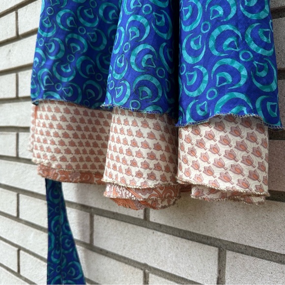 Boho Reversible Silk Wrap Skirt Blue & Peach Print – Made in India One Size - Picture 4 of 10